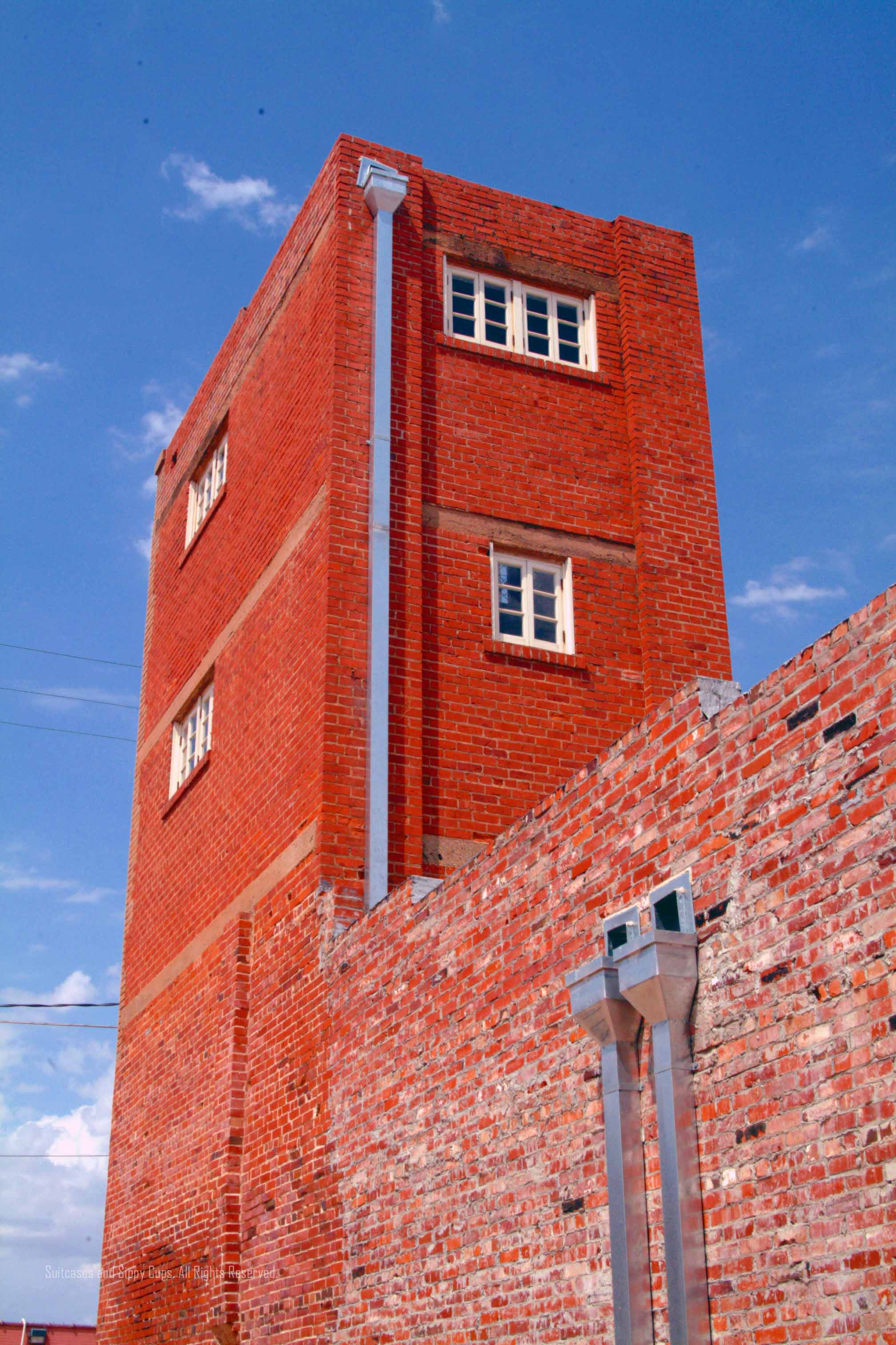 The World Smallest Skyscraper