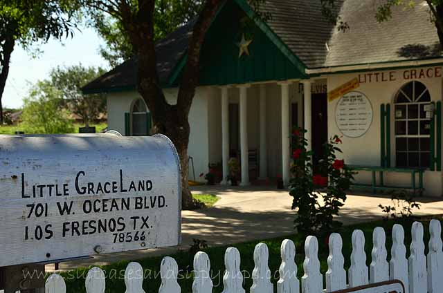 Weird and Wacky Texas: Visiting Little Graceland in South Texas