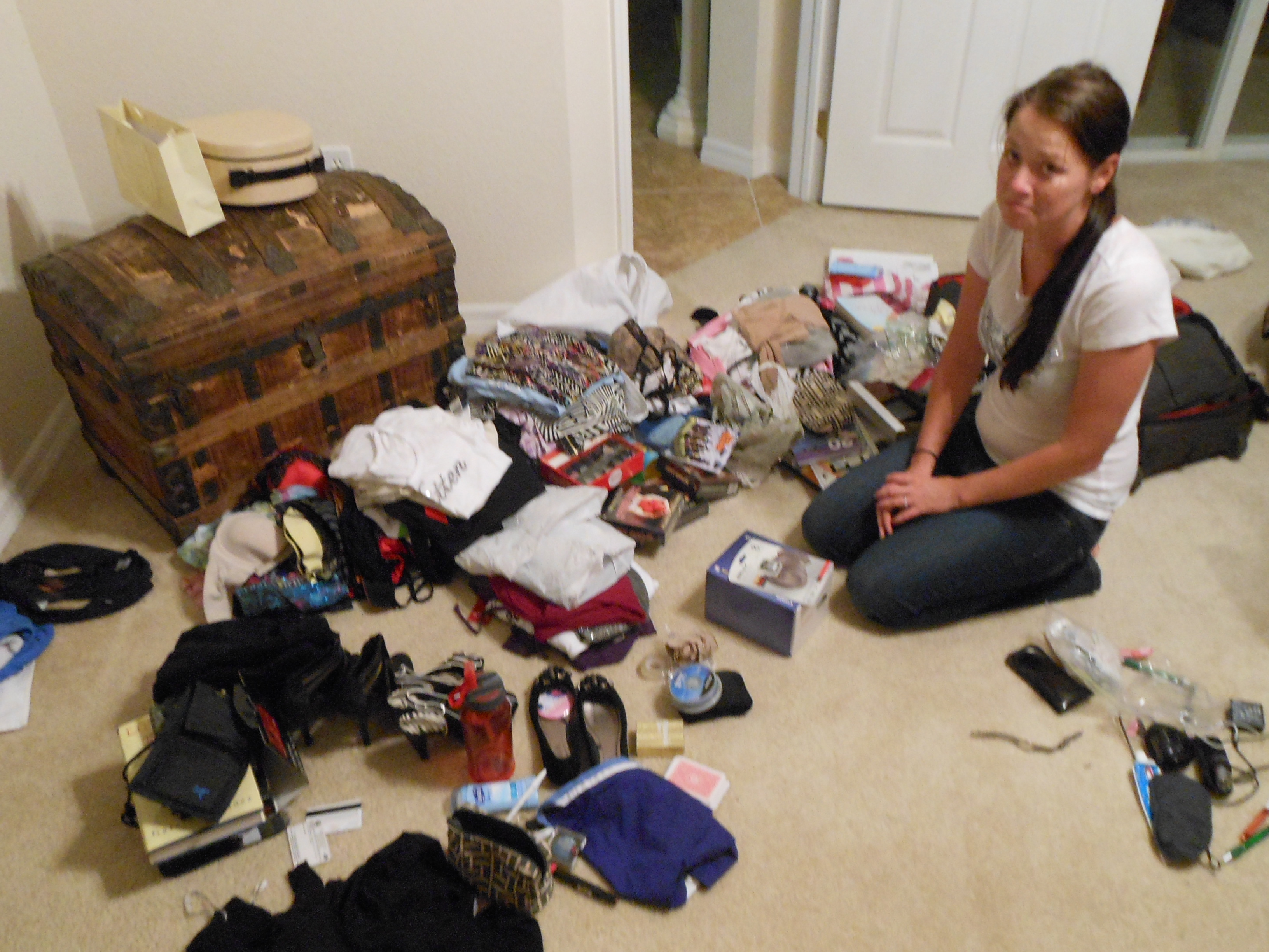 What’s In My Suitcase?: How to Avoid Overpacking